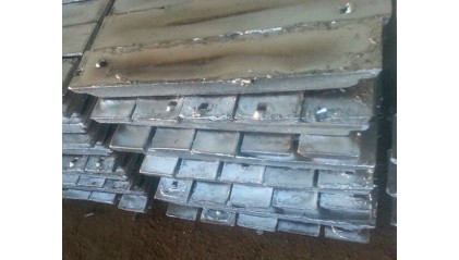 Чушка цинковая ЦВ0 фото чушку цинковую ЦВ0 купить в Ростове-на-Дону