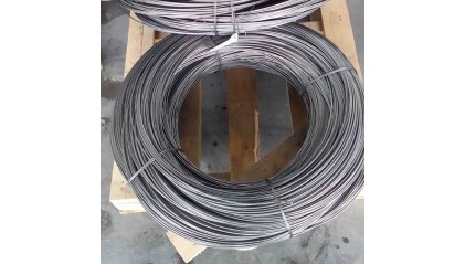 Проволока стальная пружинная 1,5 мм 60С2 Б-2А фото проволоку стальную пружинную 1,5 мм 60С2 Б-2А купить в Ростове-на-Дону