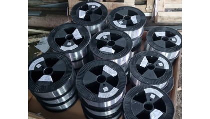 Проволока алюминиевая сварочная с флюсом 0,8 мм СвА5 фото проволоку алюминиевую сварочную с флюсом 0,8 мм СвА5 купить в Ростове-на-Дону