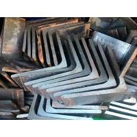 Уголок стальной гнутый равнополочный 100x100x5 мм Ст3сп ГОСТ 19771-93