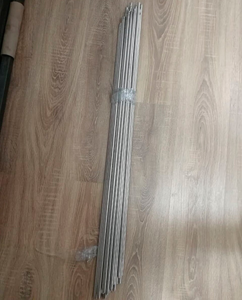 Круг нержавеющий калиброванный 12 мм AISI 304 ASTM A276 фото