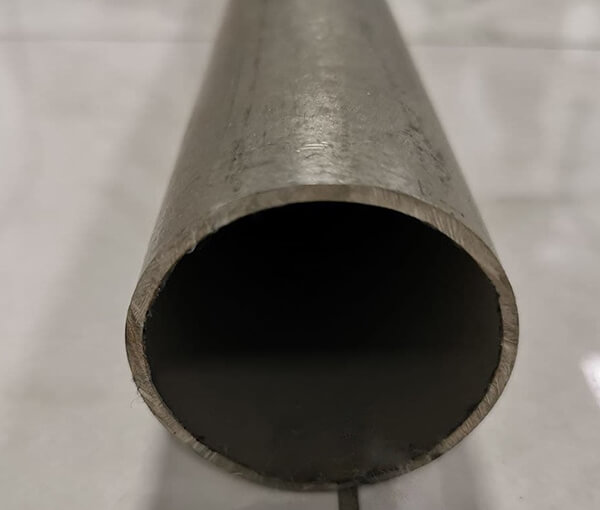 Труба нержавеющая бесшовная цельнотянутая 28x1 мм AISI 304 DIN 11850 фото